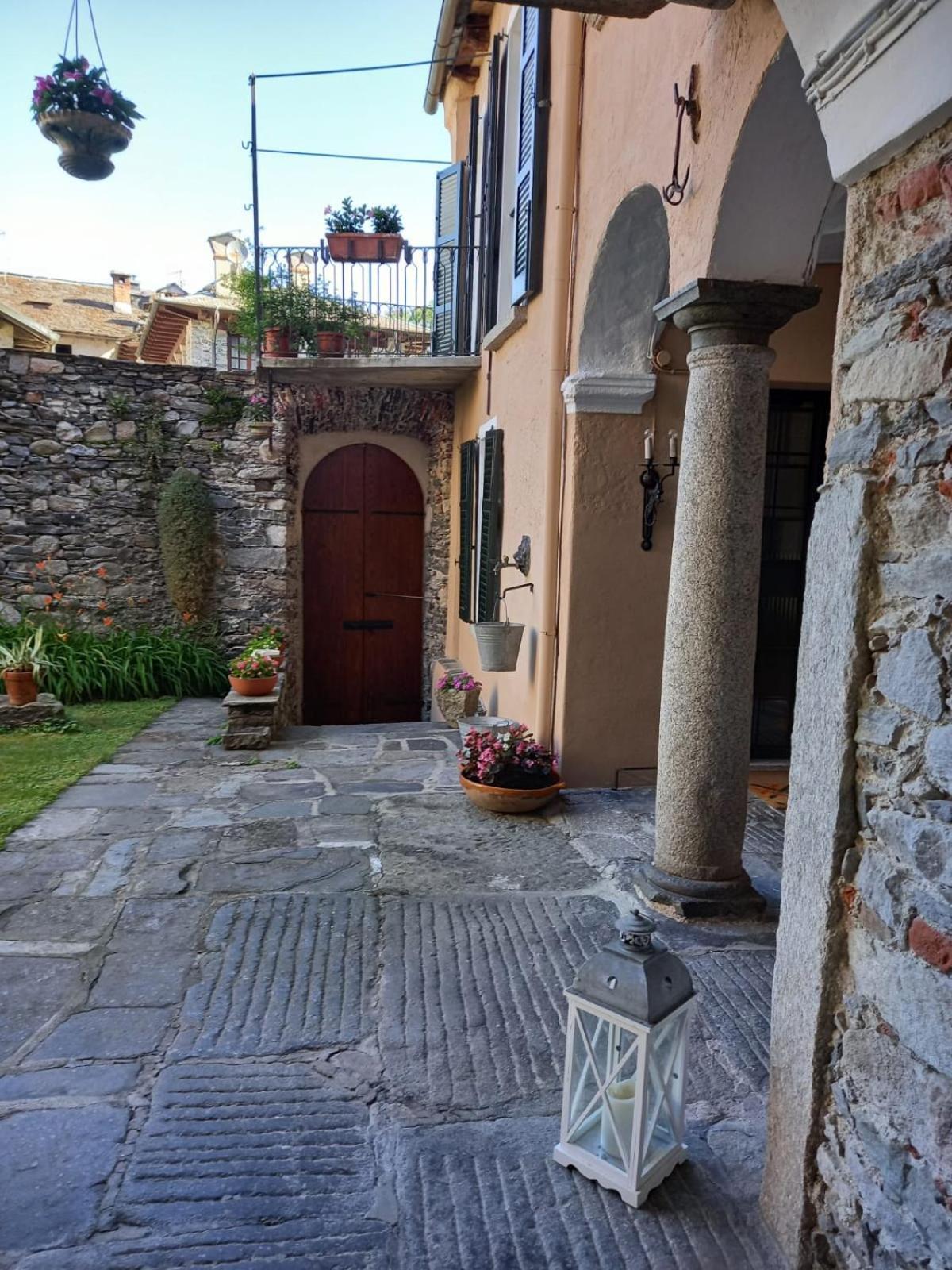 Casa Longhi Lägenhet Orta San Giulio Exteriör bild