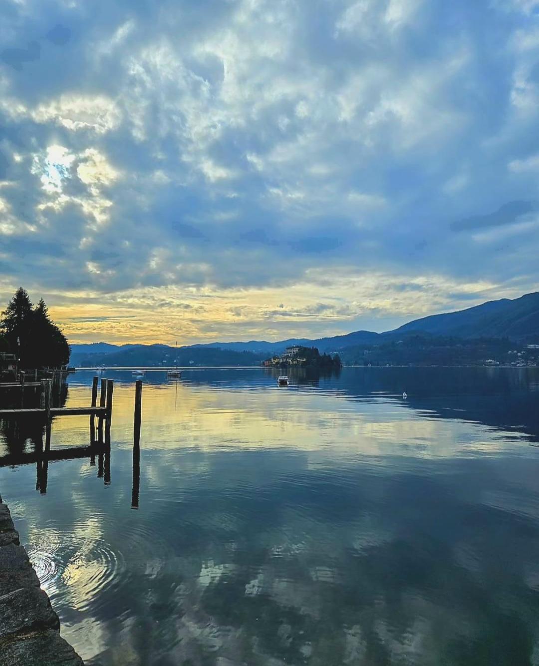 Casa Longhi Lägenhet Orta San Giulio Exteriör bild